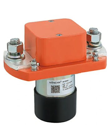 Why Does a DC Contactor Need Two Coils Instead of One?