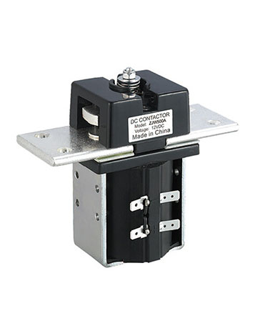 How Does a DC Contactor Handle 500A Battery Switching Safely?